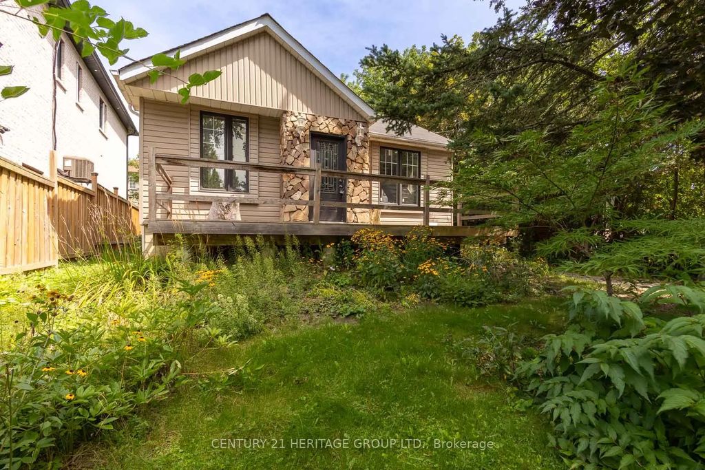 97 Zaph Avenue, Toronto E10