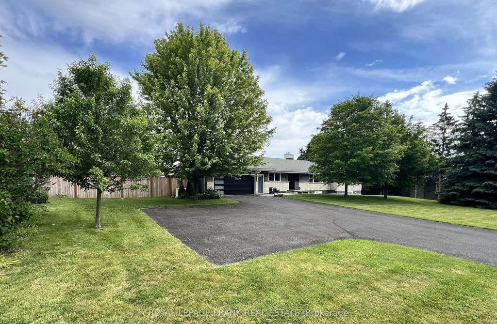 1695 Scugog Street, Scugog