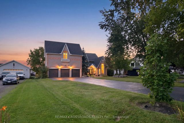 5050 William Street, Pickering