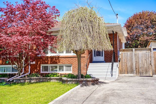 20 Lawrence Crescent, Clarington