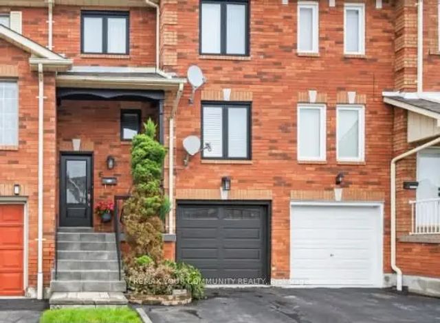 16 Smales Drive, Ajax