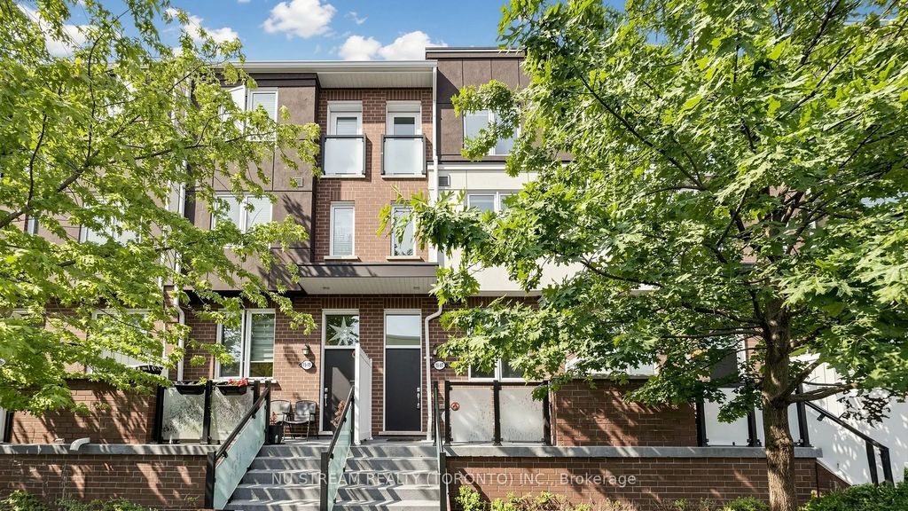15 Heron Park Place, Toronto E10