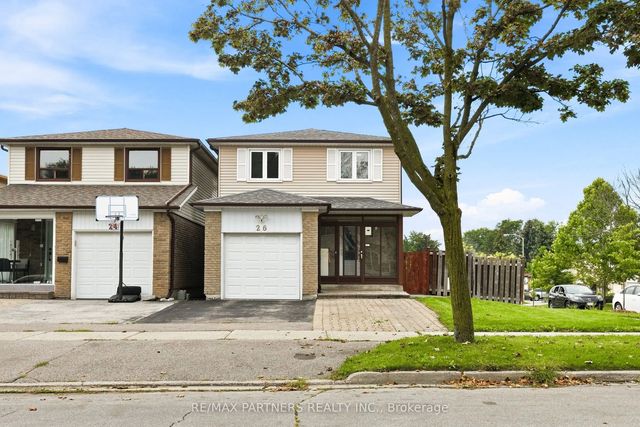 26 Blue Eagle Trail, Toronto E07