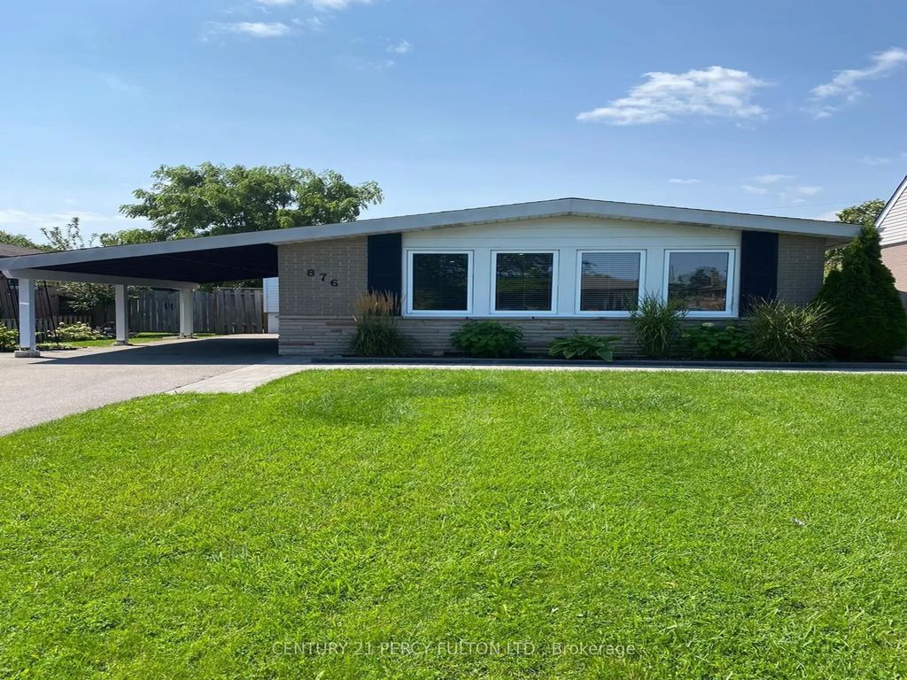 876 Antonio Street, Pickering