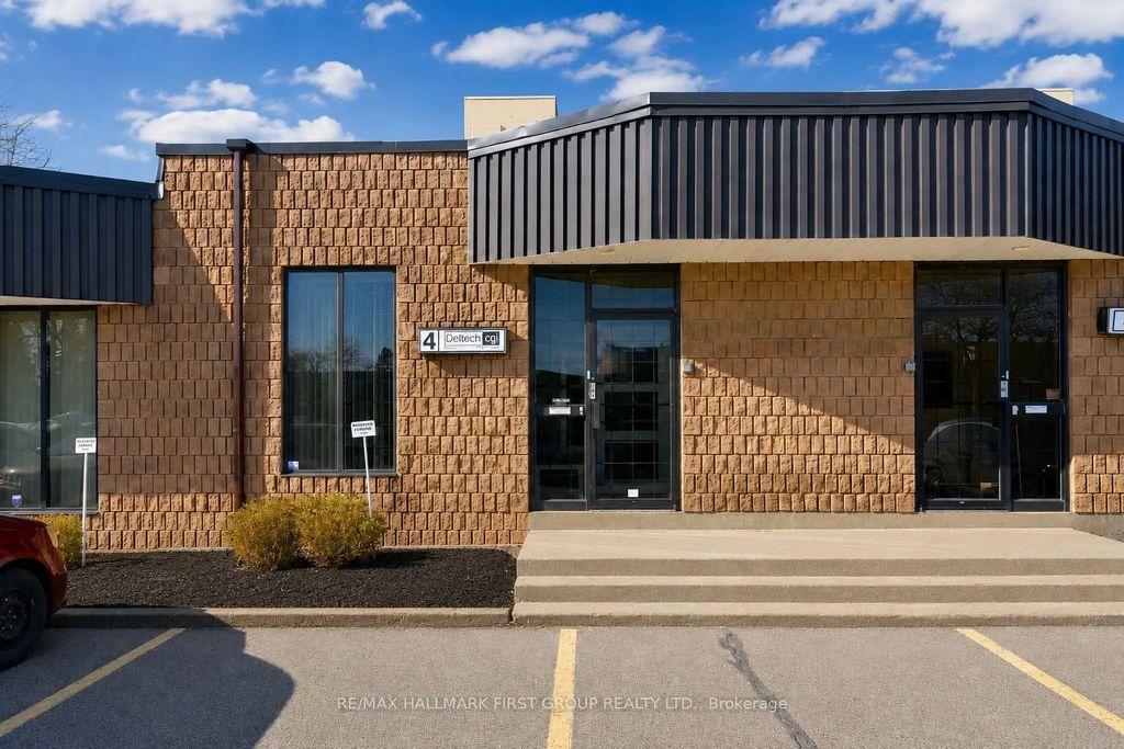1730 Mcpherson Court #4, Pickering