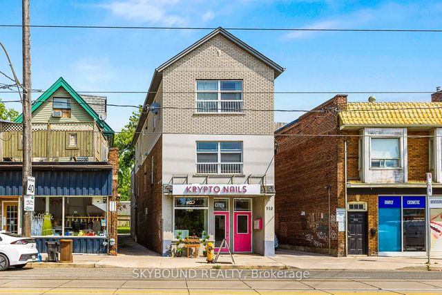 910 Kingston Road S 1, Toronto E02