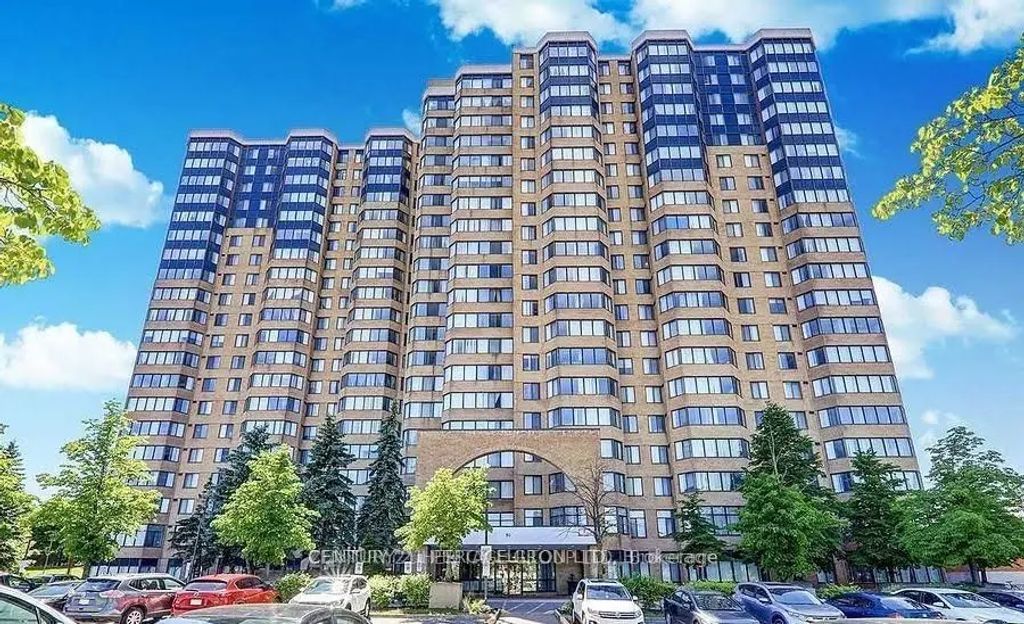 80 Alton Towers Circle 104, Toronto E07