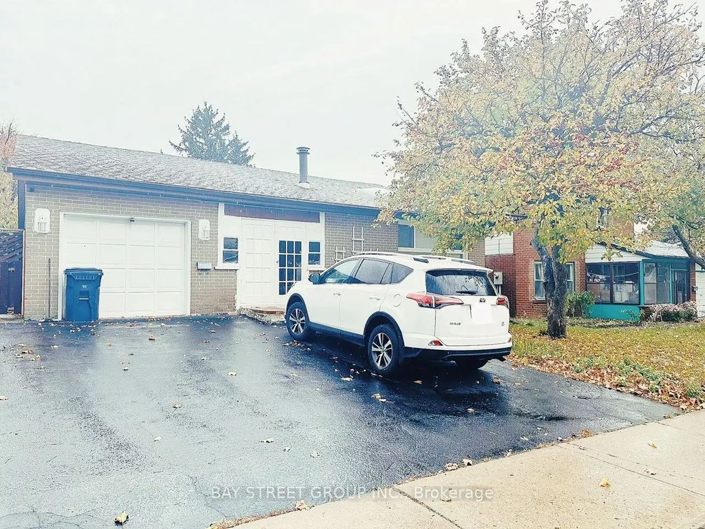 5 Lockdare Street Bsmt, Toronto E07