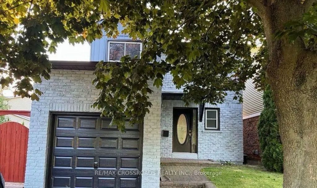 98 Kirby Crescent, Whitby