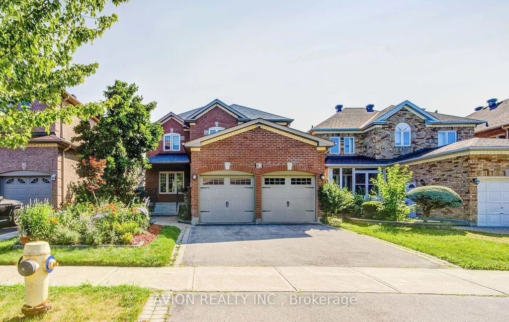 83 Stonebridge Boulevard, Toronto E05