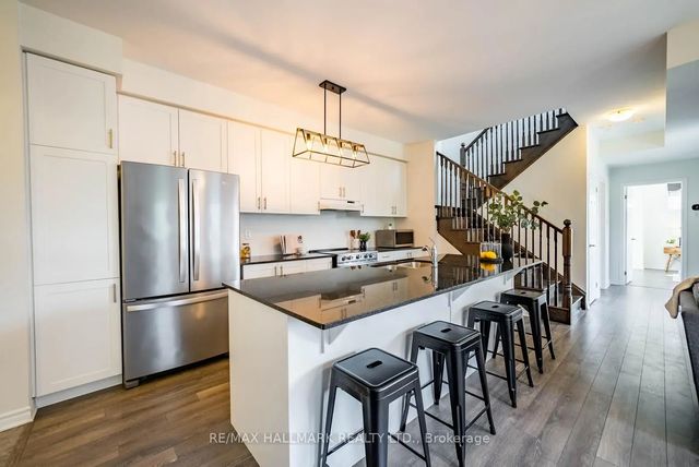 1148 Dragonfly Avenue 503, Pickering