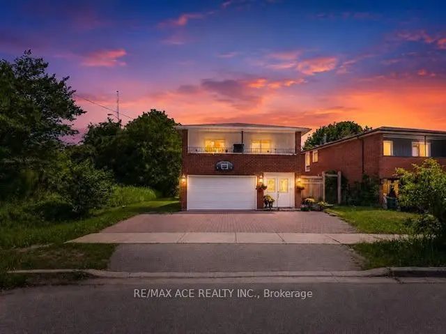 149 Nelson Street Main, Toronto E09