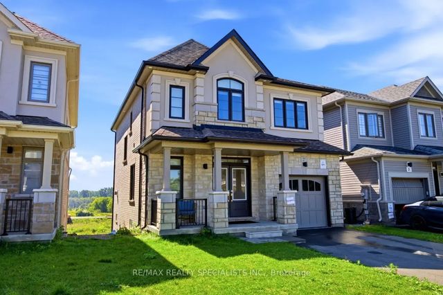 27 Salmon Crescent, Clarington