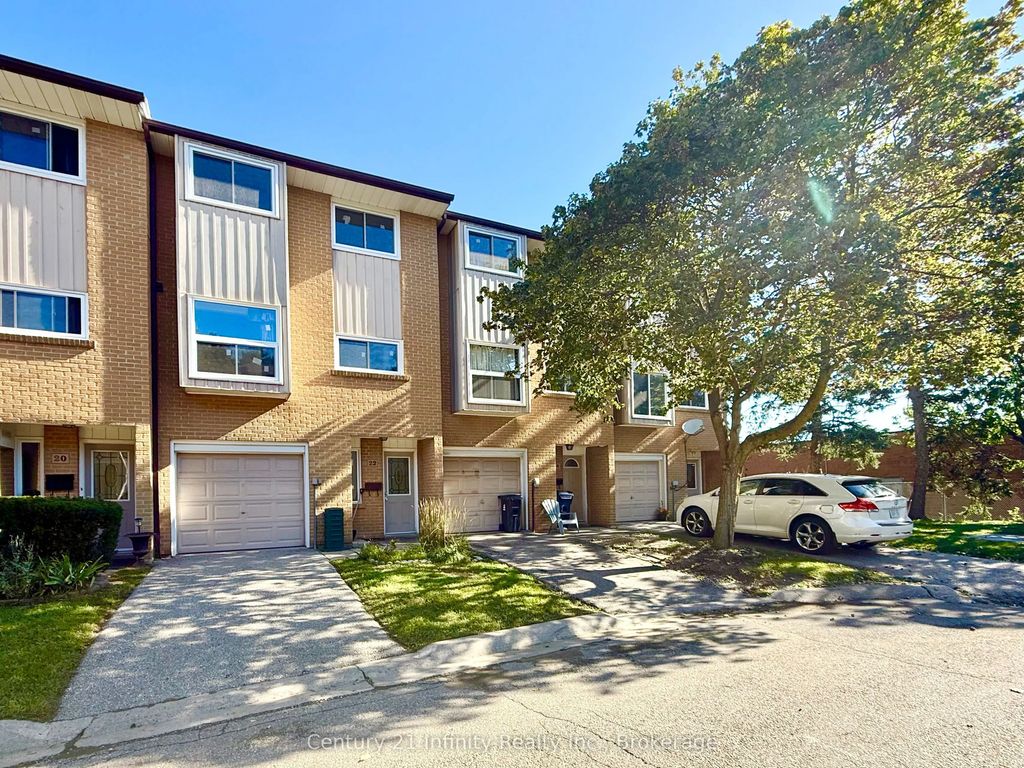 750 Military Trail 22, Toronto E09