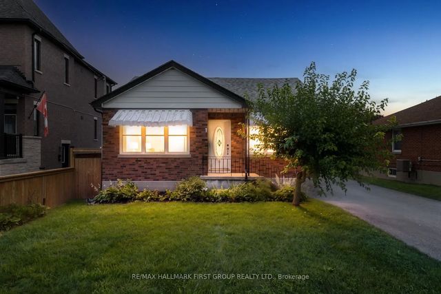205 Farewell Street, Oshawa
