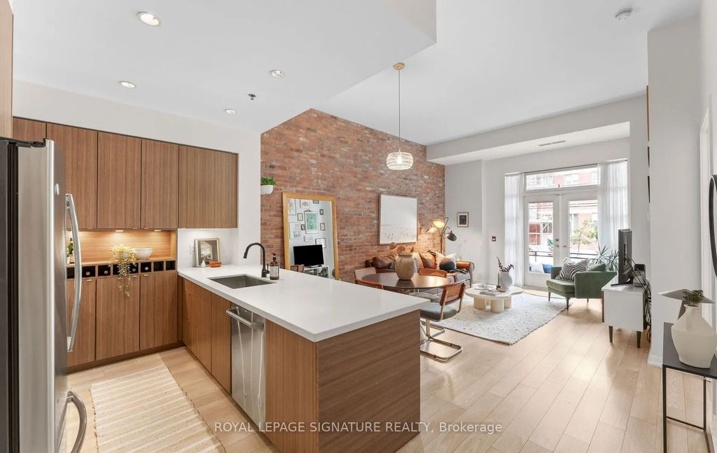 88 Colgate Avenue 111, Toronto E01