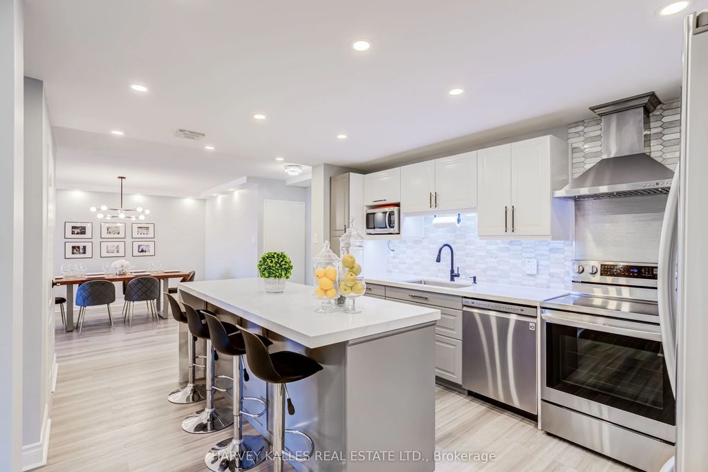 65 Huntingdale Boulevard 103, Toronto E05