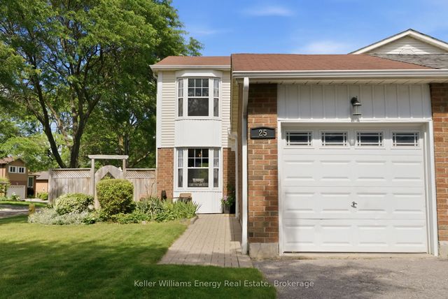 25 Habitant Crescent, Whitby
