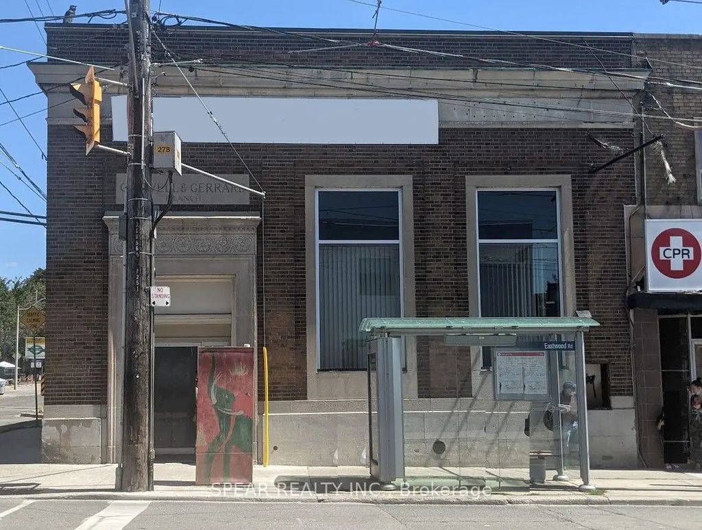 253 Coxwell Avenue, Toronto E02