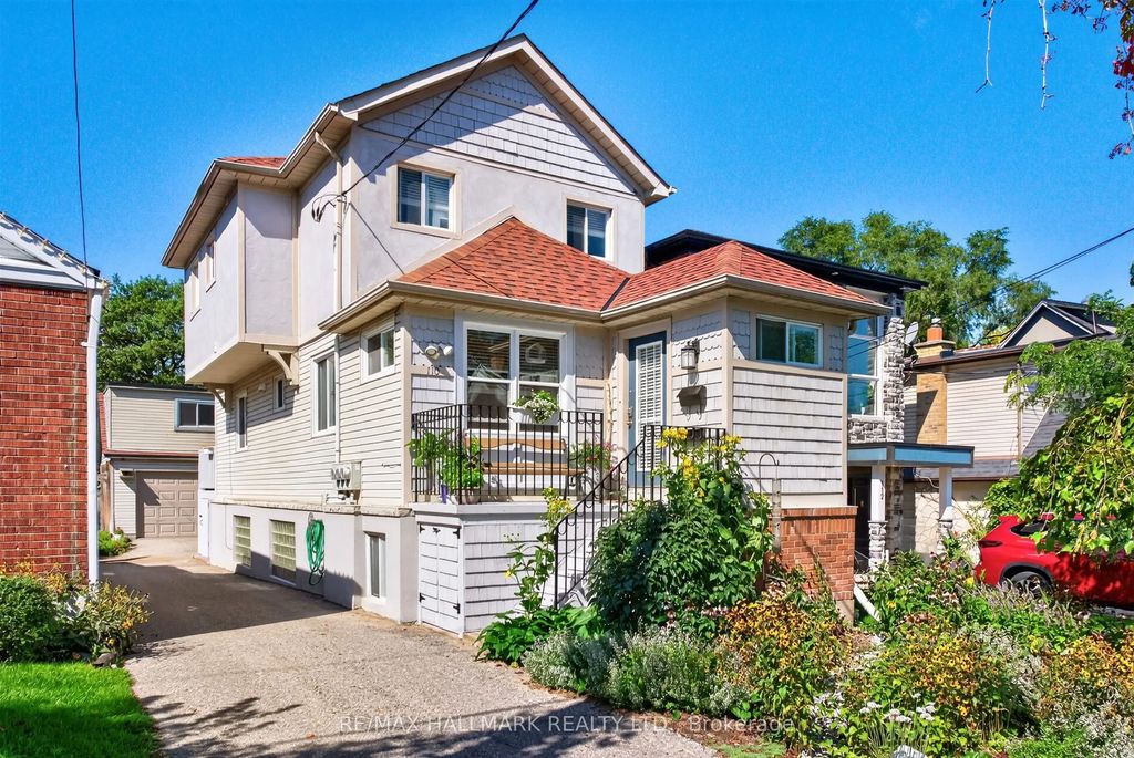110 Harding Boulevard, Toronto E06