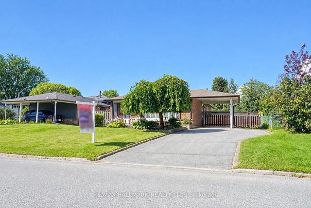 44 Bryant Road, Ajax