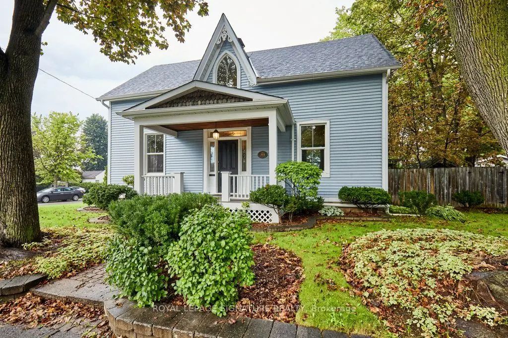 311 Byron Street N, Whitby