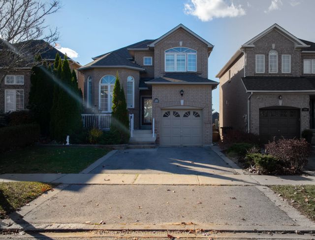 157 Dooley Crescent, Ajax