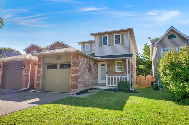 5 Fenwick Avenue, Clarington