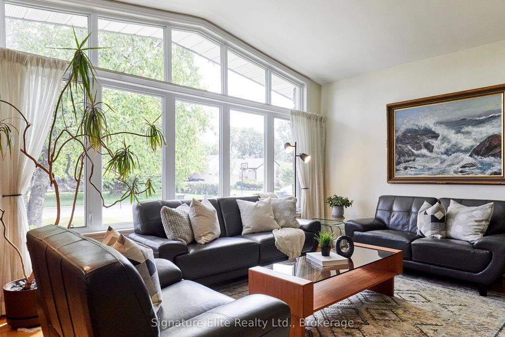 122 Haileybury Drive, Toronto E09