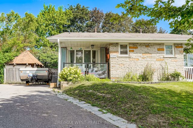 1105 Valley Court, Oshawa