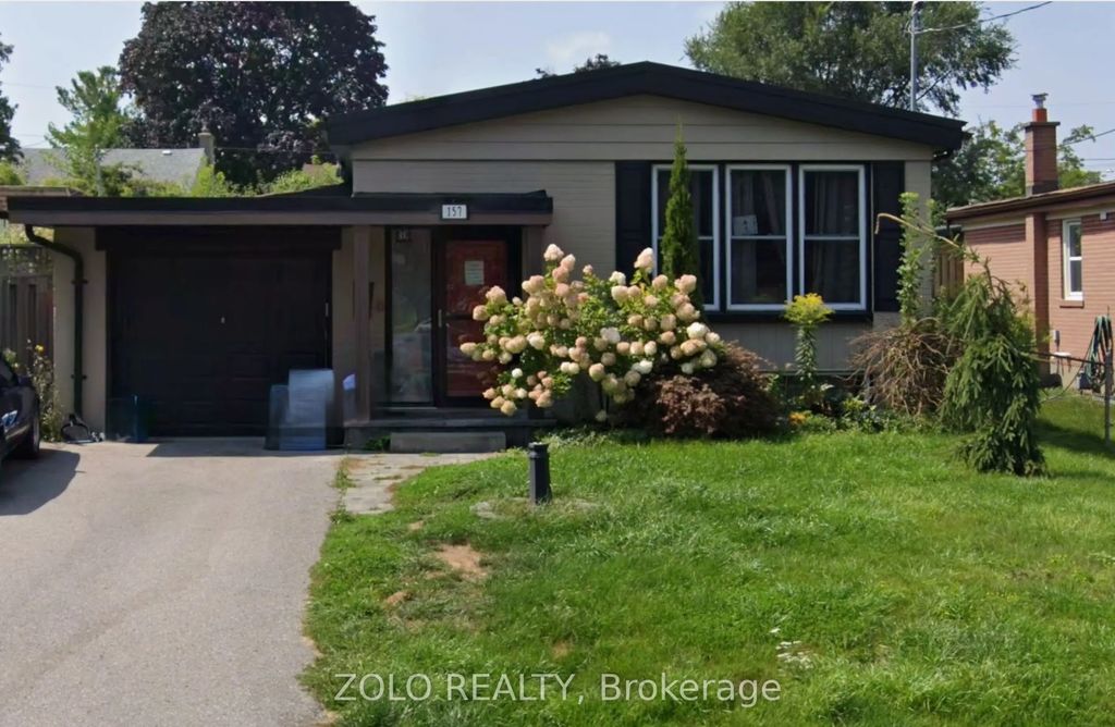 157 Hillcrest Drive, Whitby