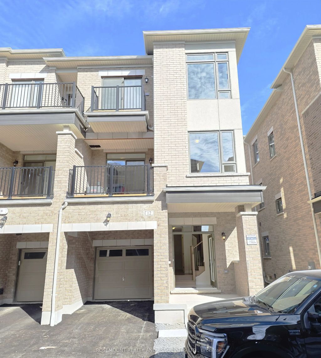 12 Radiance Way, Whitby