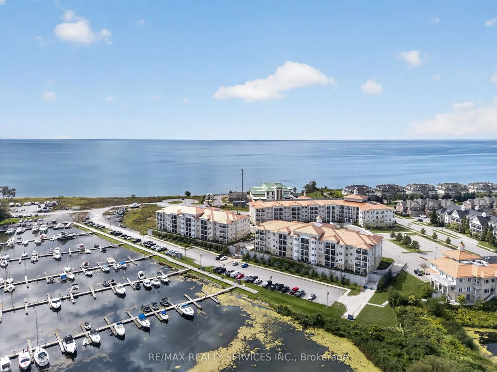 50 Lakebreeze Drive 129, Clarington