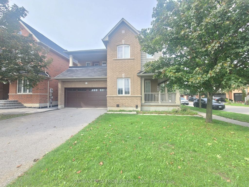 17 Mcginty Avenue, Ajax
