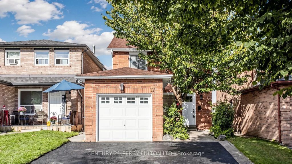 17 Harley Drive, Ajax