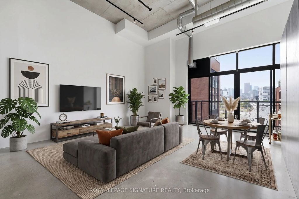 68 Broadview Avenue 523, Toronto E01