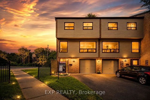 64 Parklane Circle, Clarington