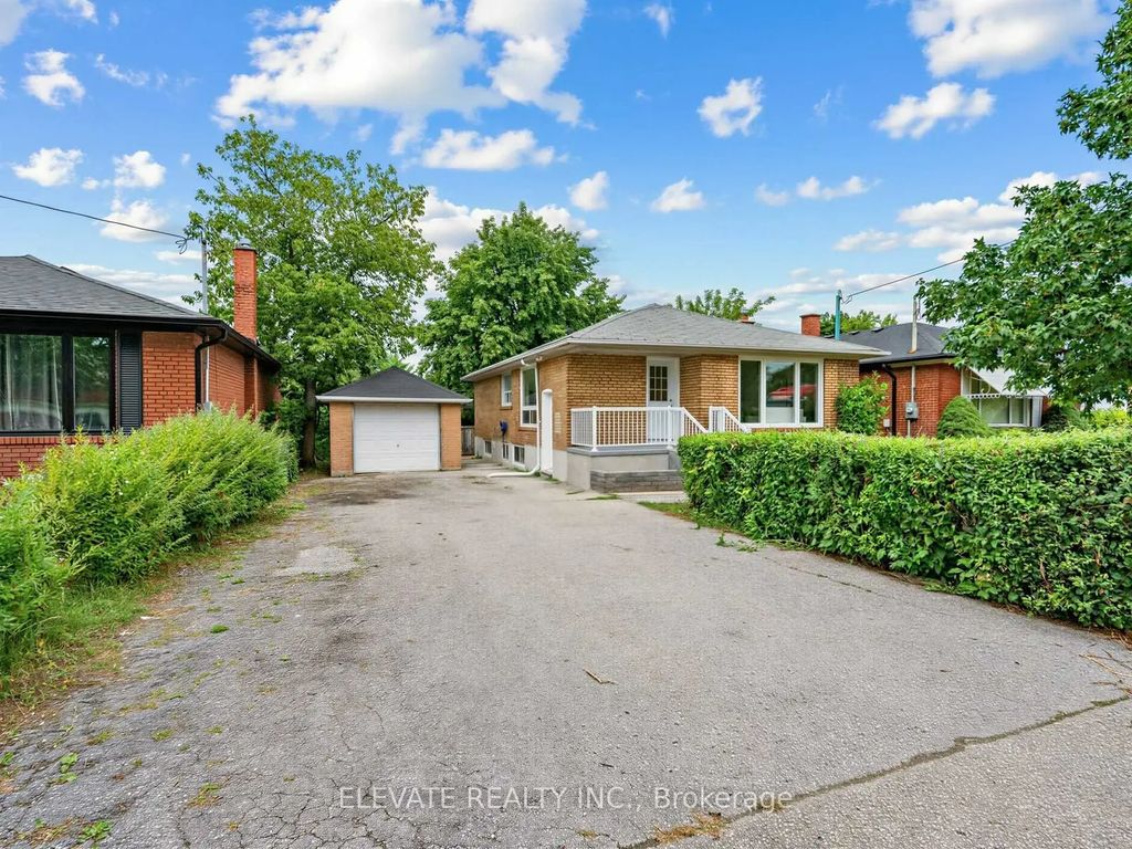 730 Danforth Road, Toronto E04