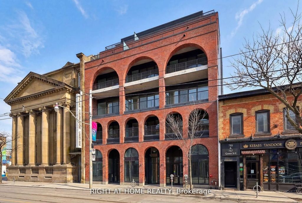 761 Queen Street E 303, Toronto E01
