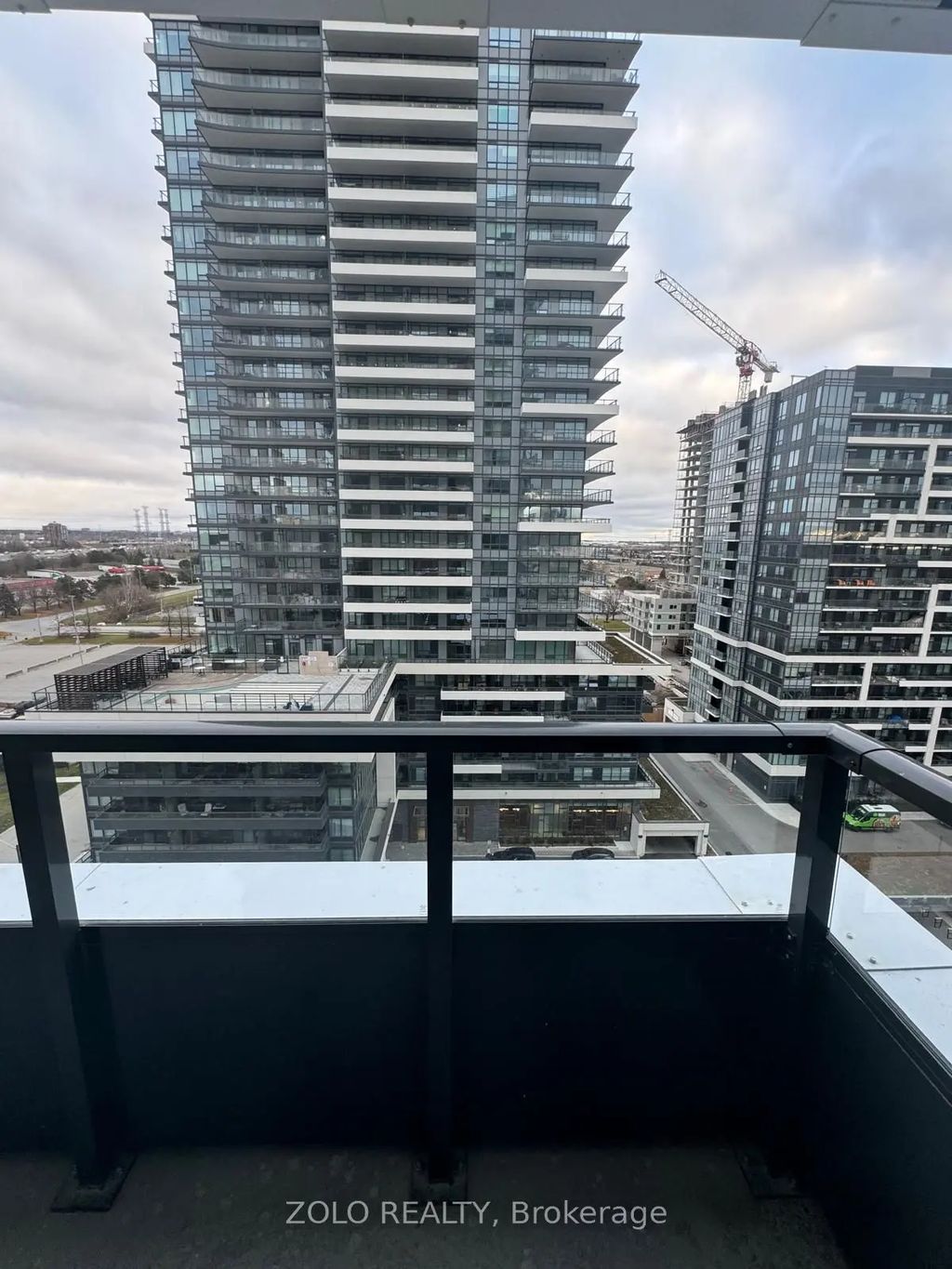 1435 Celebration Drive 2106, Pickering