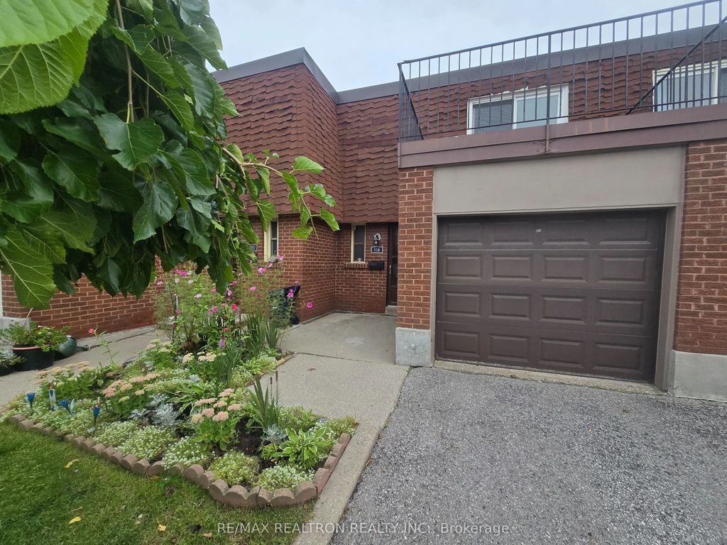 119 Huntingdale Boulevard, Toronto E05