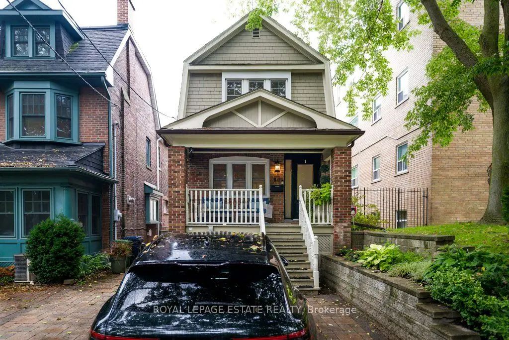 80 Elmer Avenue, Toronto E02
