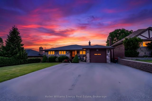 94 Grandview Street S, Oshawa