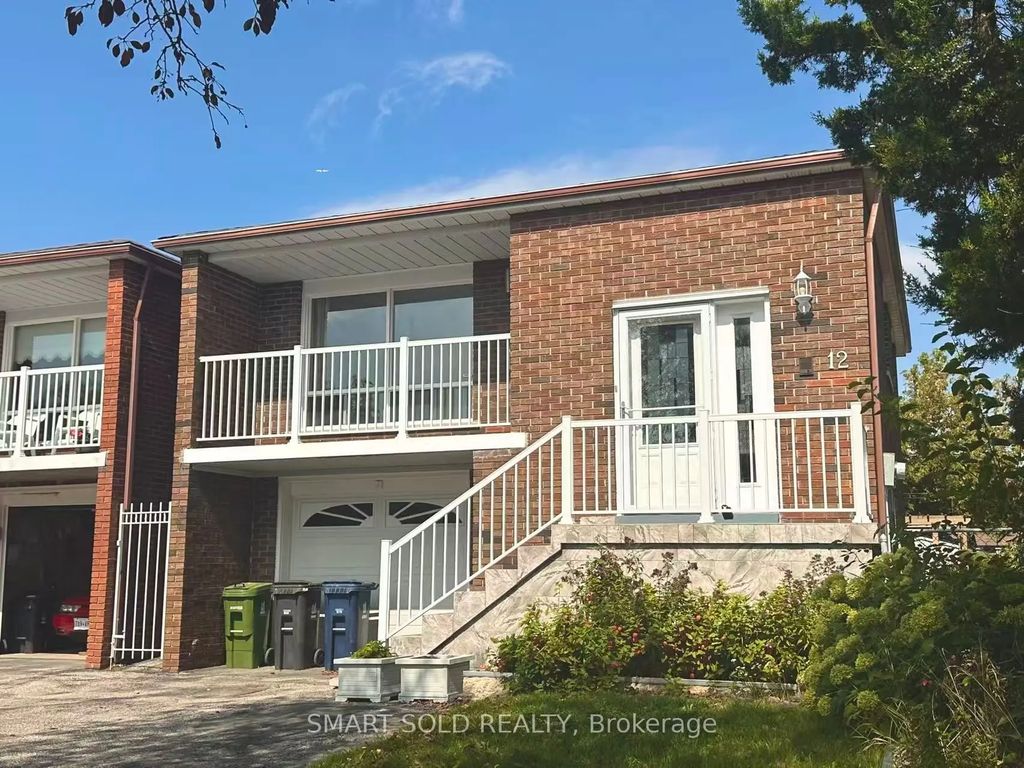 12 Glendinning Avenue, Toronto E05