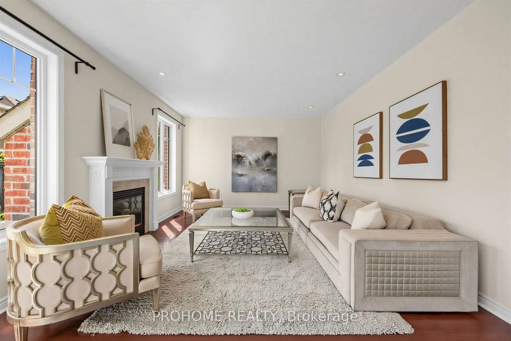 47 Harper Hill Drive, Ajax