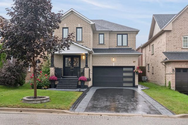 87 Beckett Crescent, Clarington