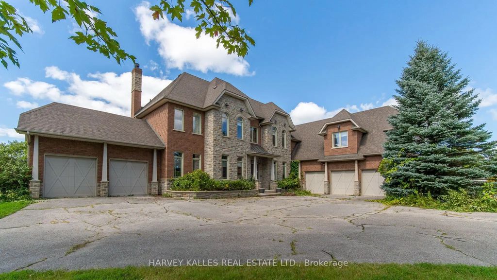 7472 Ashburn Road, Whitby