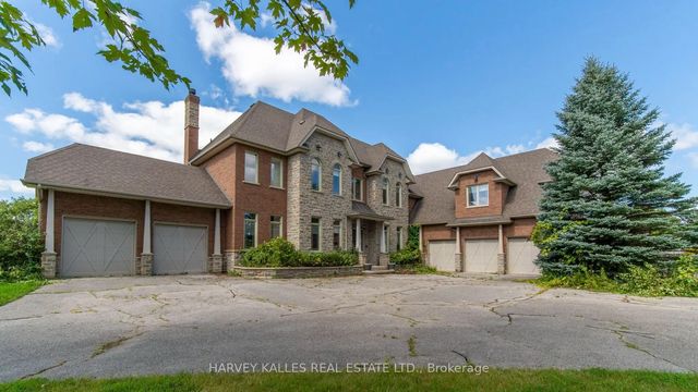 7472 Ashburn Road, Whitby