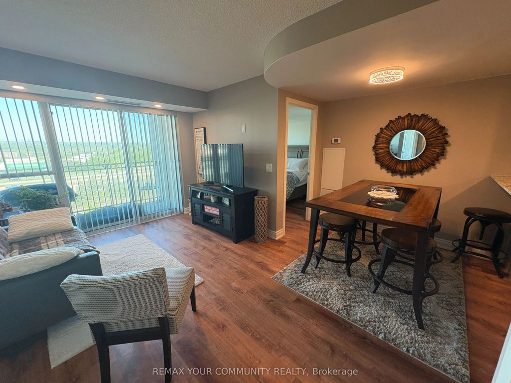 1235 Bayly Street 604, Pickering