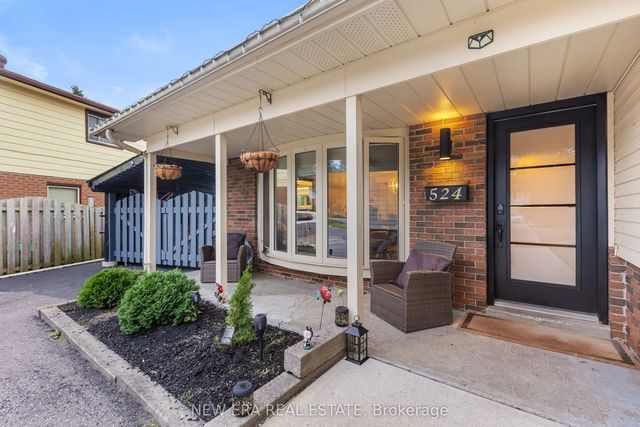 524 Carman Court, Oshawa